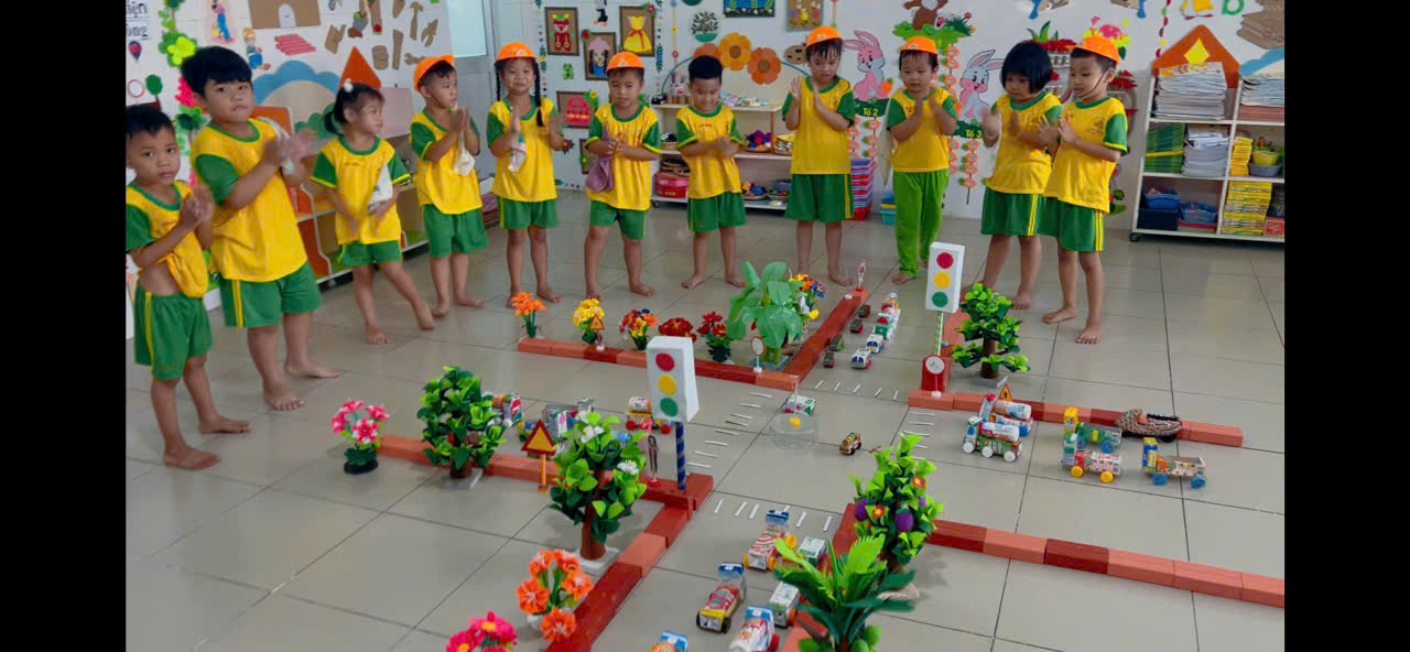 Hoạt động góc lớp chối 3